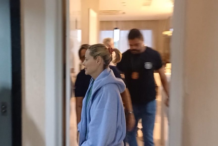 ex-chefe-de-gabinete-de-prefeito-de-manaus-e-presa-em-operacao-por-movimentacoes-financeiras-suspeitas-saiba-mais ex-chefe-de-gabinete-de-prefeito-de-manaus-e-presa-em-operacao-por-movimentacoes-financeiras-suspeitas-saiba-mais