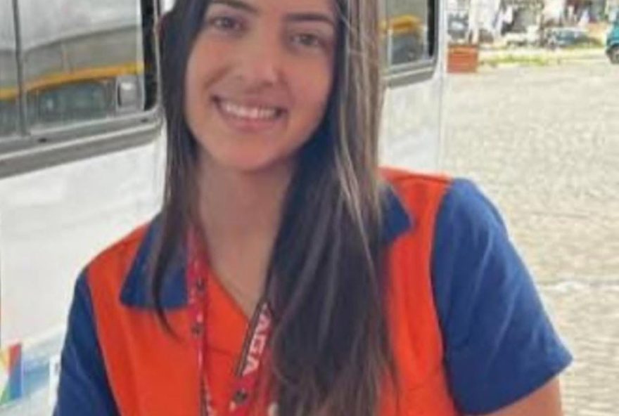 ex-companheiro-mata-frentista-a-tiros-em-posto-de-combustivel3A-imagens-chocantes-do-crime.-ajude-a-combater-a-violencia-contra-a-mulher