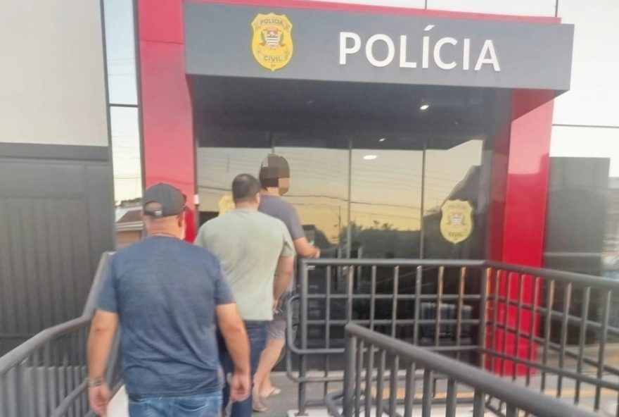 ex-coordenador-juridico-de-andradina-e-preso-por-apropriacao-de-dinheiro-publico ex-coordenador-juridico-de-andradina-e-preso-por-apropriacao-de-dinheiro-publico