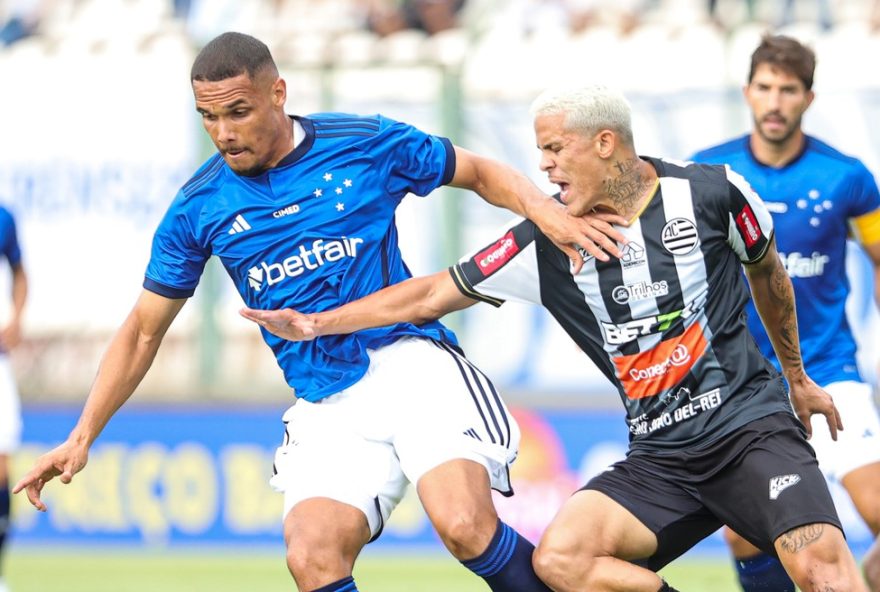 ex-jogador-do-cruzeiro-afastado-por-indisciplina-retorna-ao-athletic-club-na-serie-b