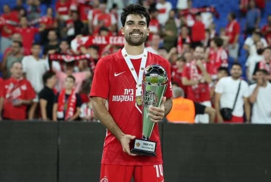 ex-jogador-do-vasco-se-recupera-de-lesao-no-joelho-aos-26-anos3A-22muito-sofrimento22-avalia-propostas-e-busca-retorno-aos-gramados