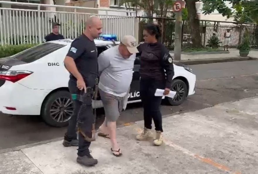 ex-policial-ligado-a-contraventor-e-preso-no-recreio-dos-bandeirantes-after-meses-foragido ex-policial-ligado-a-contraventor-e-preso-no-recreio-dos-bandeirantes-after-meses-foragido