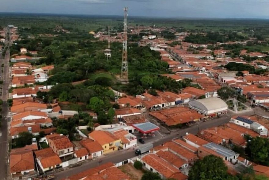 ex-prefeito-e-empresaria-condenados-por-fraude-em-licitacao3A-investigacao-em-olho-dagua-das-cunhas2C-maranhao2C-revela-esquema-de-r24-52-mil ex-prefeito-e-empresaria-condenados-por-fraude-em-licitacao3A-investigacao-em-olho-dagua-das-cunhas2C-maranhao2C-revela-esquema-de-r24-52-mil