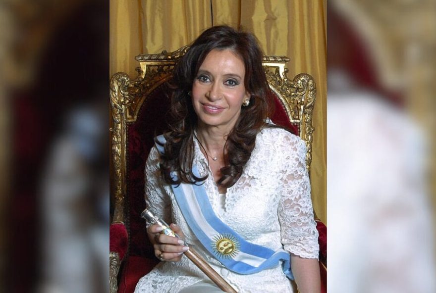 ex-presidente-da-argentina2C-cristina-kirchner2C-e-hospitalizada-as-pressas-para-cirurgia-de-apendicite ex-presidente-da-argentina2C-cristina-kirchner2C-e-hospitalizada-as-pressas-para-cirurgia-de-apendicite