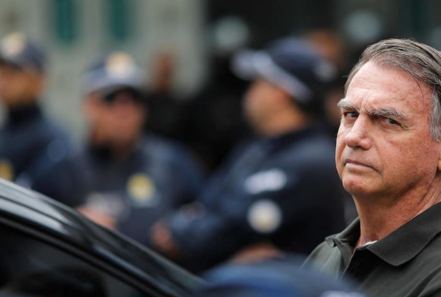 ex-presidente-do-brasil2C-condenado-por-tentativa-de-golpe2C-e-detido-por-violar-prisao-domiciliar ex-presidente-do-brasil2C-condenado-por-tentativa-de-golpe2C-e-detido-por-violar-prisao-domiciliar