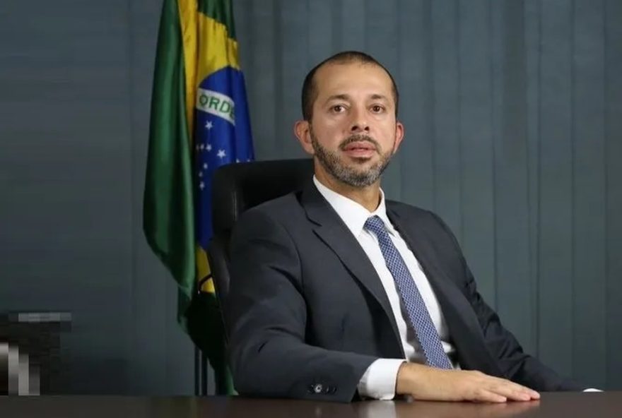 ex-presidente-do-cade-assume-vice-de-relacoes-publicas-no-vasco