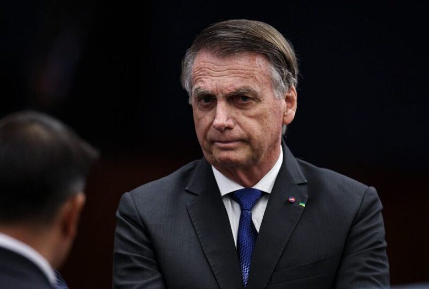 ex-presidente-jair-bolsonaro-permanece-hospitalizado-em-brasilia-durante-as-festas-de-fim-de-ano ex-presidente-jair-bolsonaro-permanece-hospitalizado-em-brasilia-durante-as-festas-de-fim-de-ano
