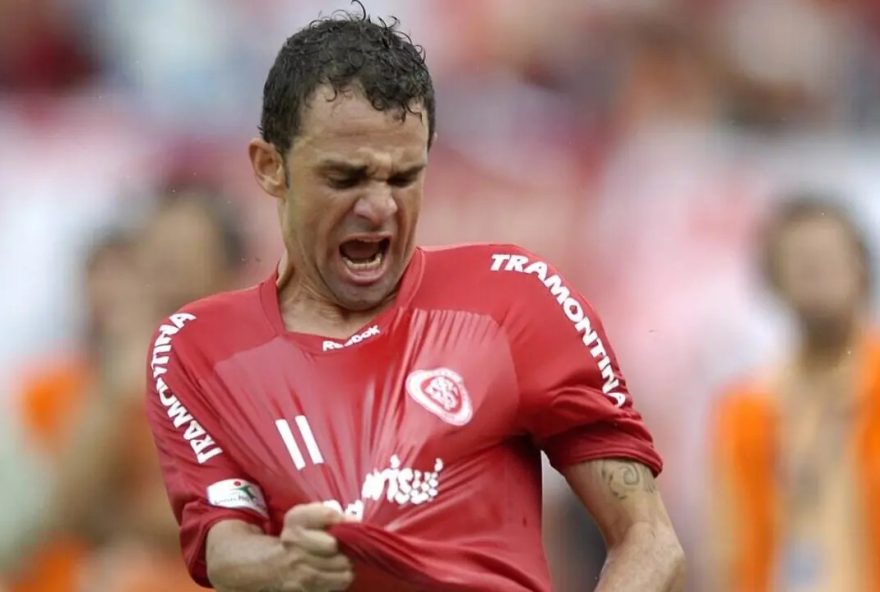 ex-selecao-brasileira-estava-ao-volante-em-acidente-fatal-na-br-101 ex-selecao-brasileira-estava-ao-volante-em-acidente-fatal-na-br-101