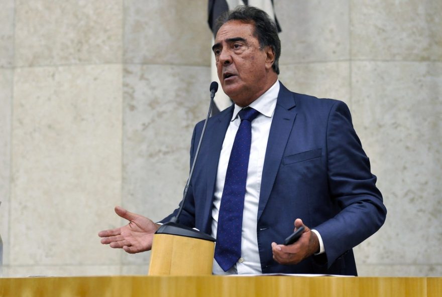 ex-vereador-condenado-por-antissemitismo-volta-a-camara-de-sp-temporariamente3A-votacoes-decisivas-a-vista