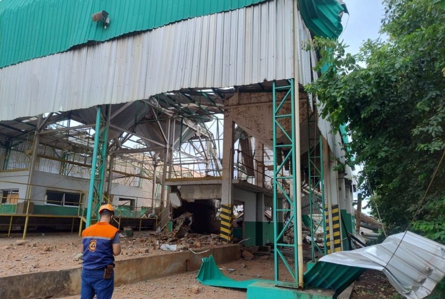 explosao-na-coopermota3A-acidente-deixa-cinco-feridos-em-candido-mota2C-sp explosao-na-coopermota3A-acidente-deixa-cinco-feridos-em-candido-mota2C-sp