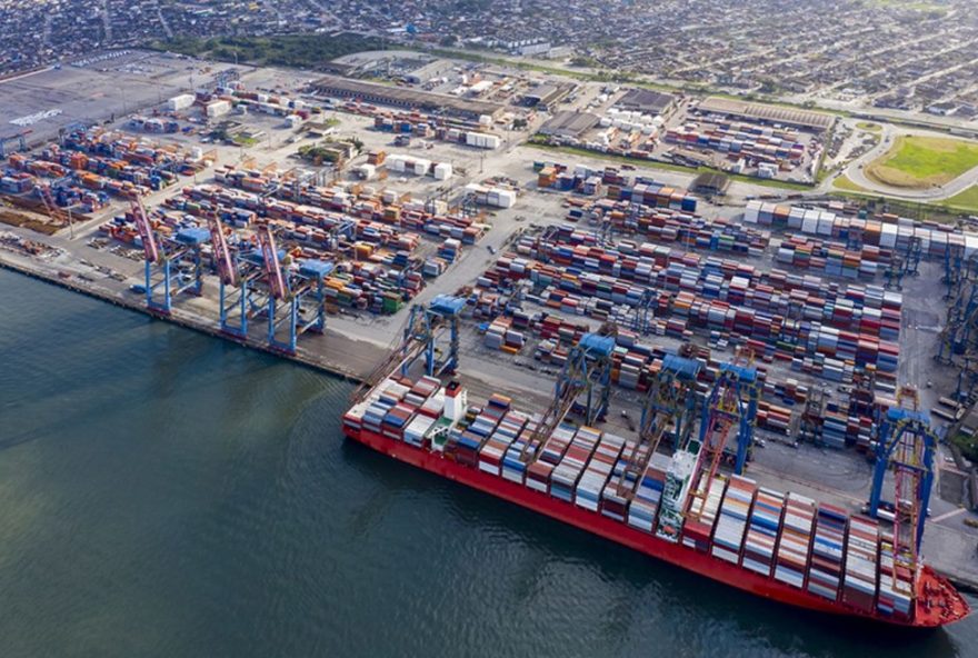 exportacao-de-cafe-enfrenta-prejuizo-de-r24-52C9-milhoes-em-um-mes3A-porto-de-santos-lidera-problemas-logisticos