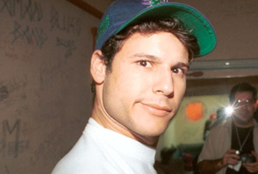 exumacao-dos-mamonas-assassinas3A-a-jaqueta-de-dinho-e-encontrada-intacta-quase-30-anos-apos-tragedia exumacao-dos-mamonas-assassinas3A-a-jaqueta-de-dinho-e-encontrada-intacta-quase-30-anos-apos-tragedia