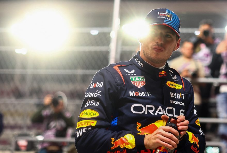 f13A-verstappen-perde-pole-por-punicao-no-catar2C-russell-e-pole