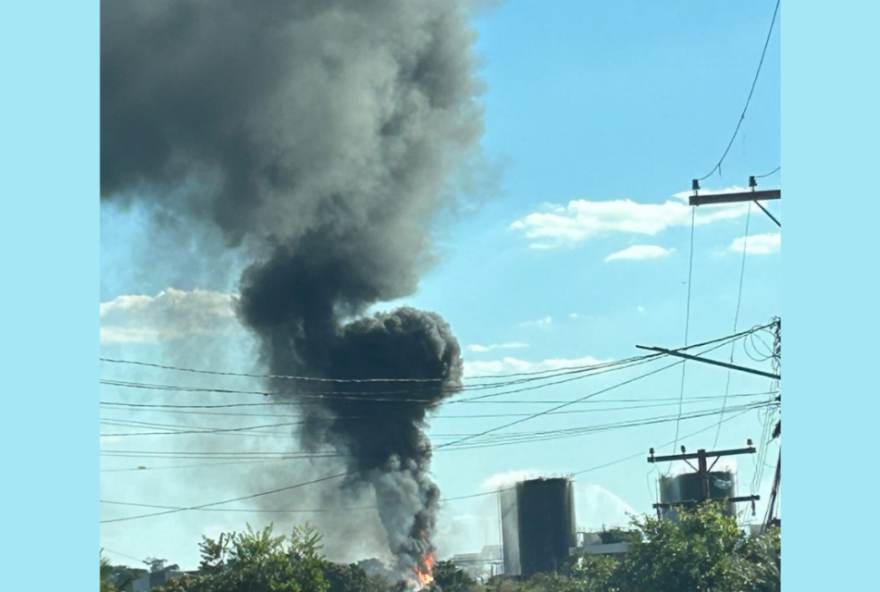 Chamas iniciaram durante uma manutenção de rotina em uma das bombas. Causas são investigadas. (Foto: Reprodução)