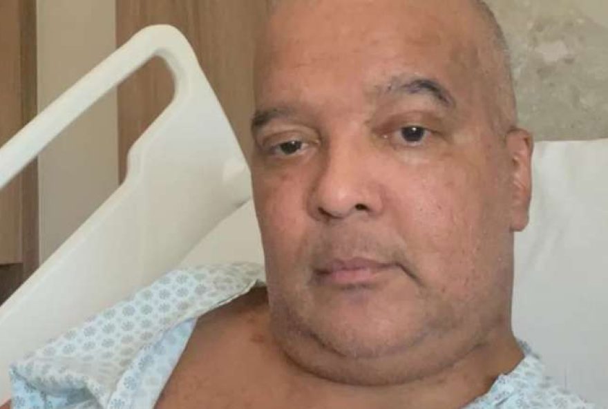 fabio-beca2C-vocalista-do-bom-gosto2C-supera-periodo-critico-de-saude-e-celebra-retorno-para-casa fabio-beca2C-vocalista-do-bom-gosto2C-supera-periodo-critico-de-saude-e-celebra-retorno-para-casa