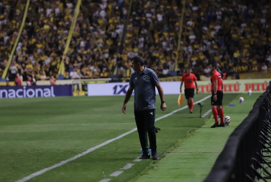 fabio-carille-comemora-vitoria-e-destaca-organizacao-do-goias-na-serie-b fabio-carille-comemora-vitoria-e-destaca-organizacao-do-goias-na-serie-b