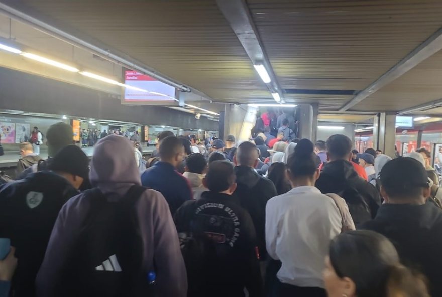 falha-na-linha-7-rubi-da-cptm-causa-lentidao-e-superlotacao-nesta-terca-feira