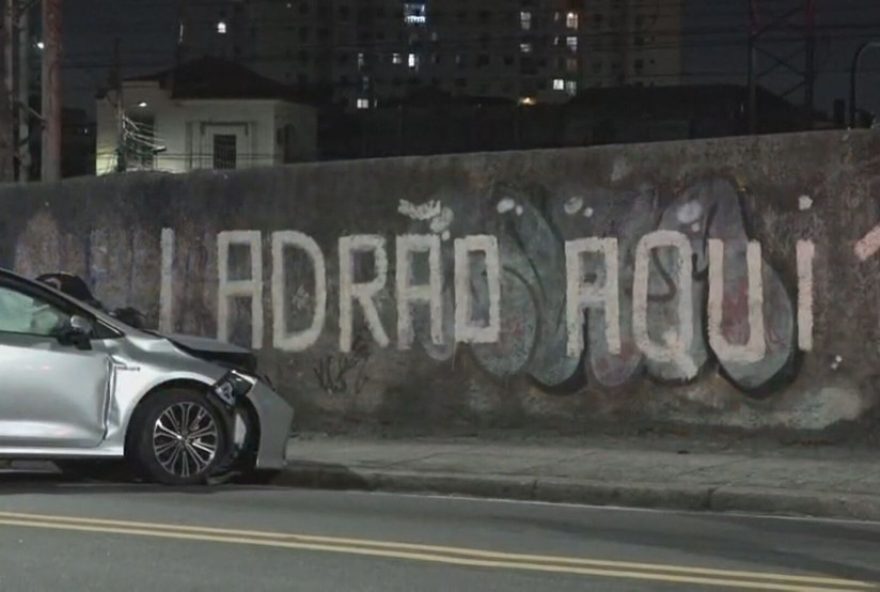 familia-baleada-no-meier3A-soldado-reage-a-assalto-e-acaba-ferido3B-video-mostra-o-momento-do-ataque familia-baleada-no-meier3A-soldado-reage-a-assalto-e-acaba-ferido3B-video-mostra-o-momento-do-ataque