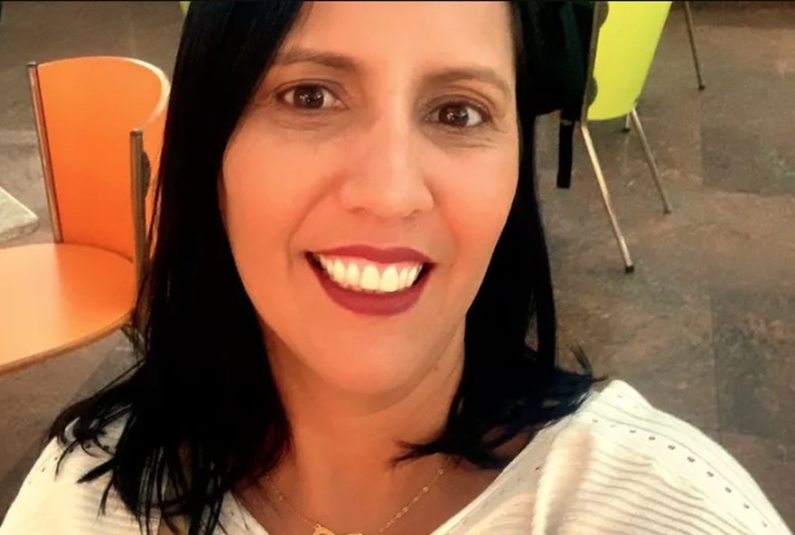 familia-recebe-corpo-trocado-no-rj3A-mulher-sepultada-em-maceio-era-de-outra-vitima-em-acidente