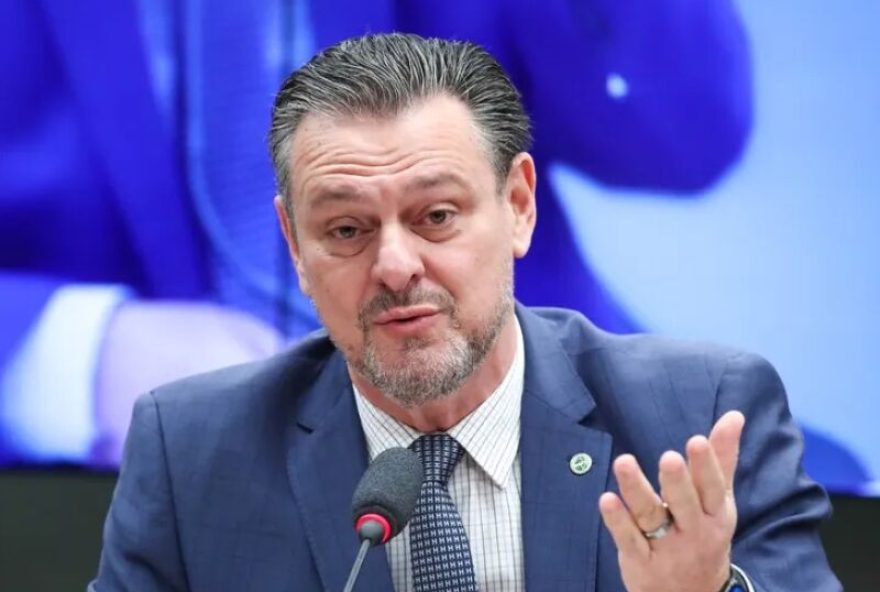 favaro-destaca-importancia-do-encontro-lula-trump-no-restabelecimento-das-relacoes-entre-os-paises favaro-destaca-importancia-do-encontro-lula-trump-no-restabelecimento-das-relacoes-entre-os-paises