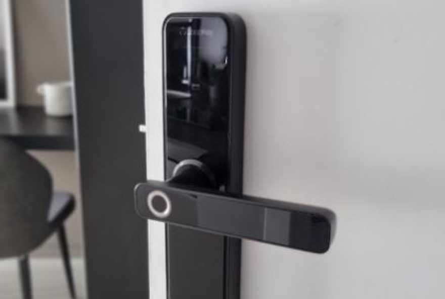 fechaduras-inteligentes-a-partir-de-r24-75 fechaduras-inteligentes-a-partir-de-r24-75