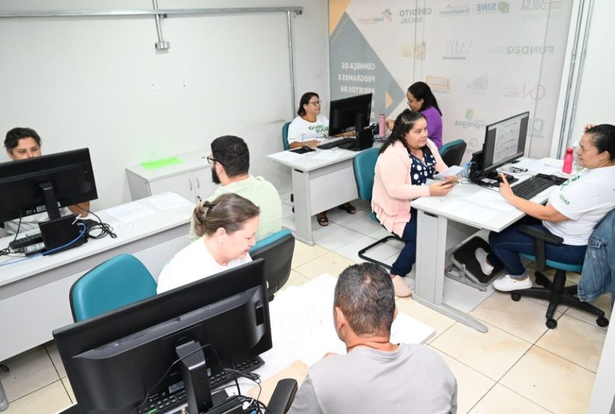 feirao-de-empregos-em-goiania3A-mais-de-1.000-vagas-e-salarios-de-ate-r24-4-mil-inicio-hoje-no-shopping-flamboyant-saiba-como-participar feirao-de-empregos-em-goiania3A-mais-de-1.000-vagas-e-salarios-de-ate-r24-4-mil-inicio-hoje-no-shopping-flamboyant-saiba-como-participar