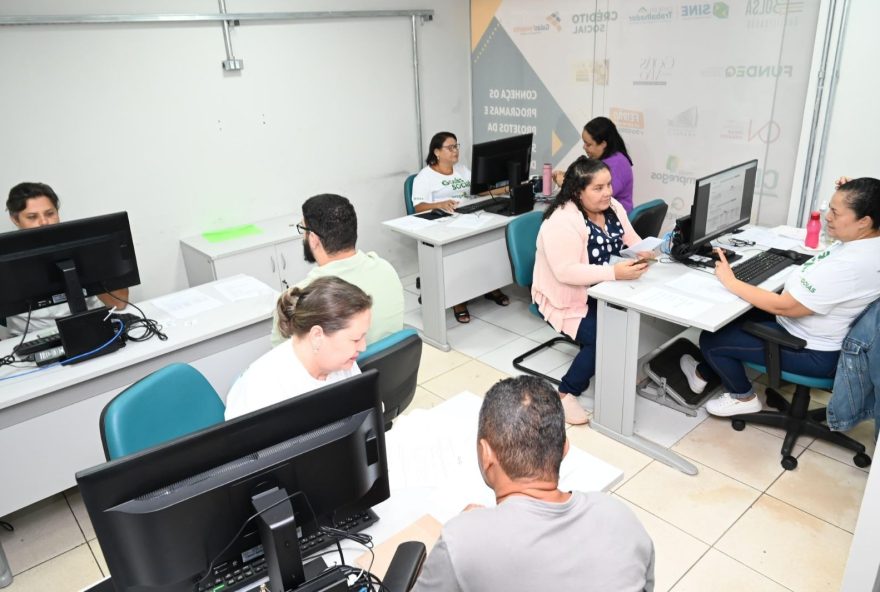 feirao-de-empregos-em-goiania3A-mais-de-mil-vagas-e-salarios-de-ate-r24-4-mil