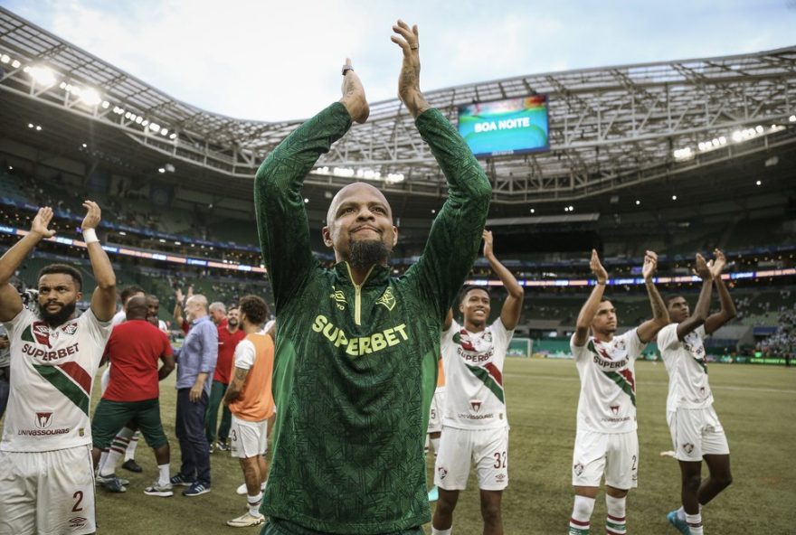 felipe-melo-viaja-para-homenagem-na-turquia-enquanto-futuro-no-fluminense-e-incerto