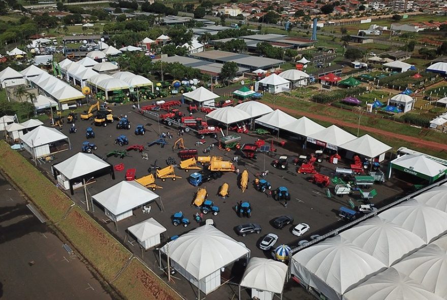 femec-20253A-feira-de-agronegocio-com-seminarios-e-palestras-gratuitos-no-parque-de-exposicoes-camaru-em-uberlandia3A-confira-a-programacao