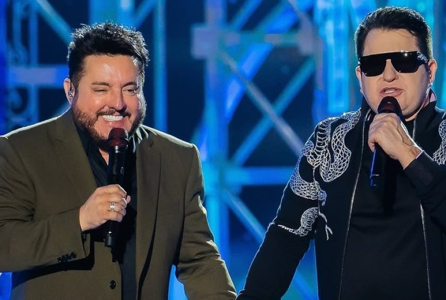 feriadao-em-brasilia3A-show-de-bruno-e-marrone2C-peca-com-miguel-falabella-e-festival-gastronomico-agitam-o-fim-de-semana-no-df