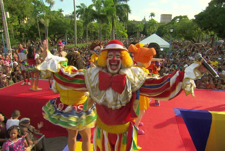 feriado-de-nossa-senhora-aparecida-no-grande-recife3A-programacao-de-dia-das-criancas-e-funcionamento-do-comercio
