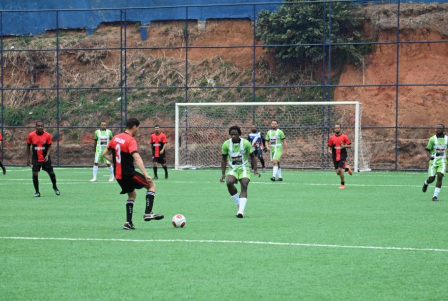 feriado-movimentado-em-barra-mansa-com-inicio-da-copa-cidade-de-futebol-amador
