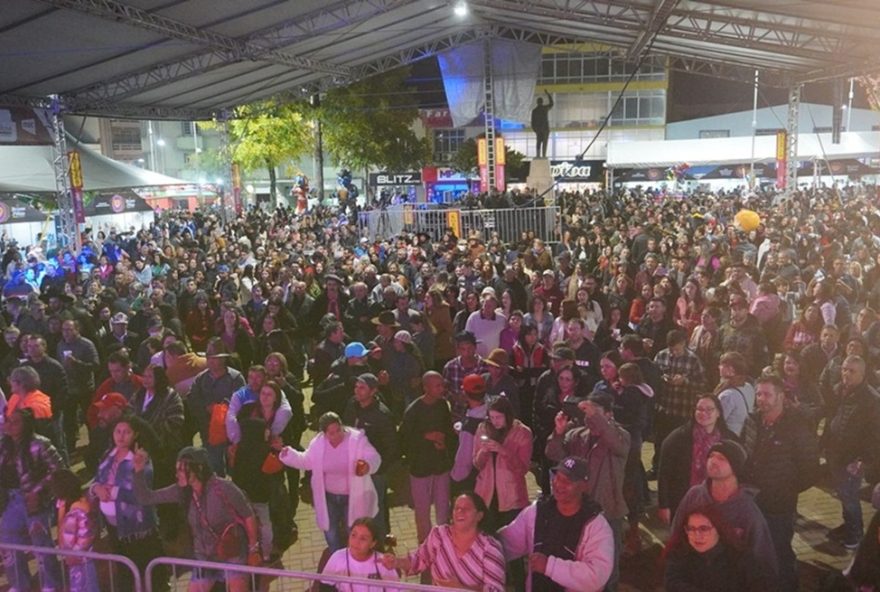 festa-do-pinhao-20253A-o-que-nao-levar-e-como-chegar-na-35a-edicao-em-lages