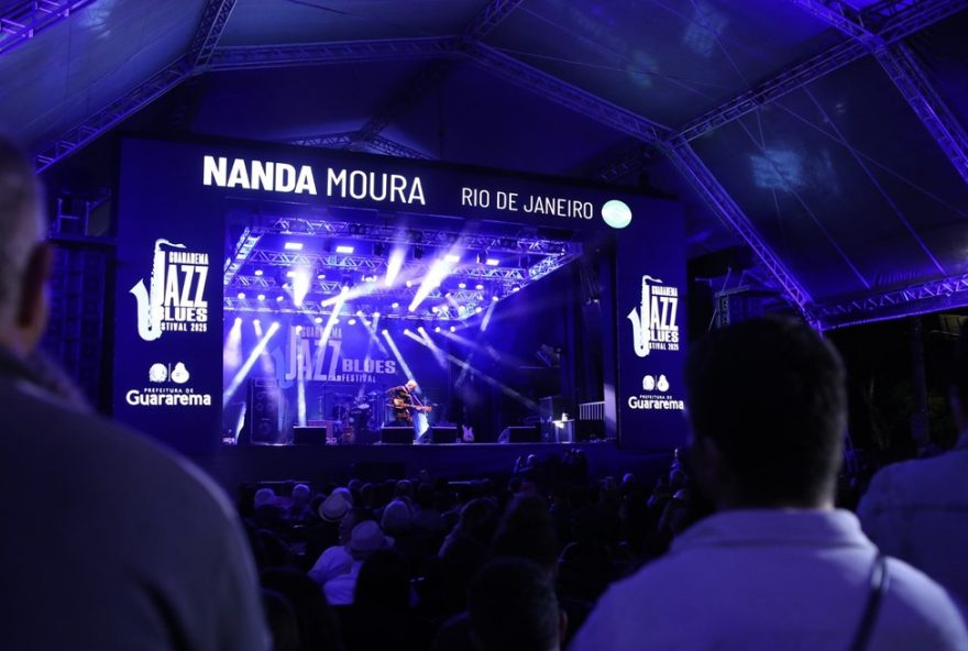 festival-de-jazz-26-blues-em-guararema3A-shows-internacionais2C-gastronomia-e-diversao-venha-curtir-um-final-de-semana-incrivel-com-musica-e-comida-de-qualidade