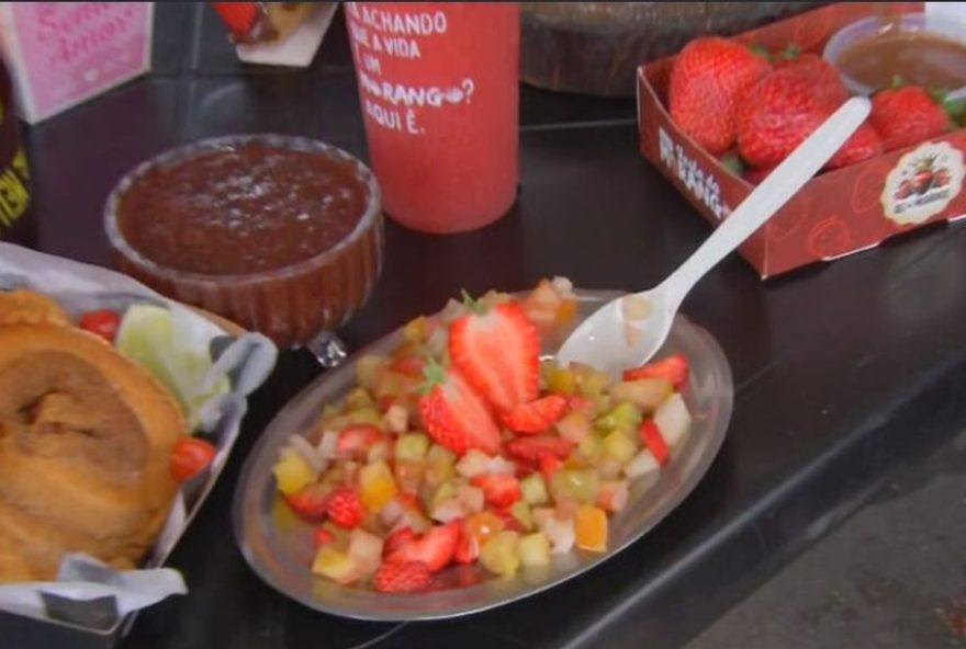 festival-do-morango-em-bauru3A-sabores-irresistiveis-e-atracoes-musicais