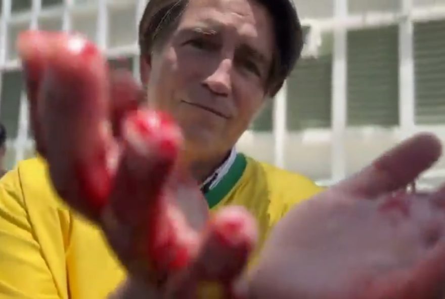 figurantes-de-filme-sobre-bolsonaro-se-mobilizam-para-recorrer-a-justica-por-condicoes-de-trabalho-e-surpresa-com-tema figurantes-de-filme-sobre-bolsonaro-se-mobilizam-para-recorrer-a-justica-por-condicoes-de-trabalho-e-surpresa-com-tema