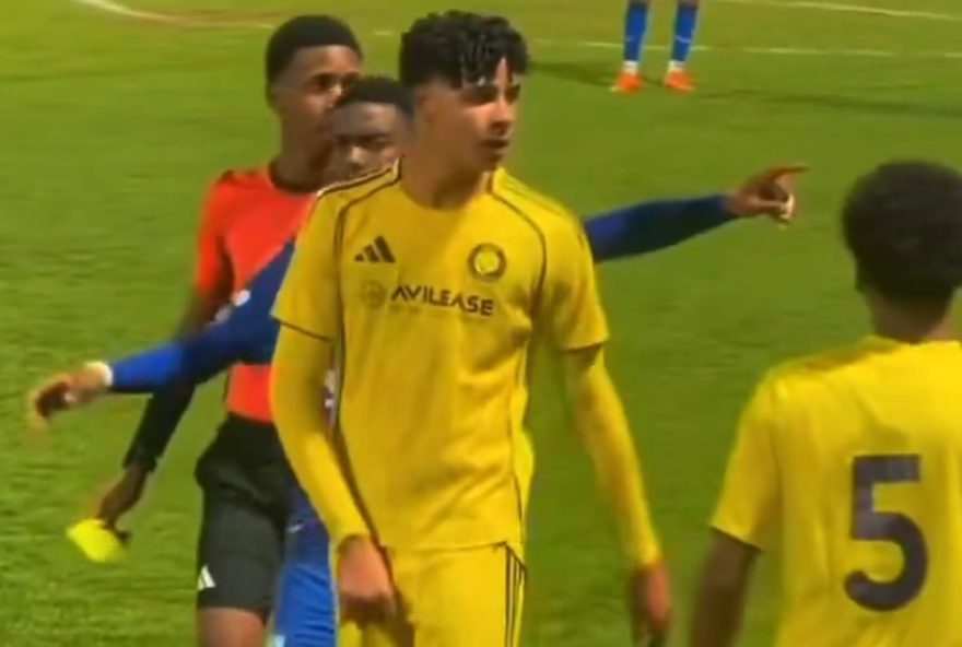 filho-de-cristiano-ronaldo-leva-cartao-em-classico-na-base-do-al-nassr filho-de-cristiano-ronaldo-leva-cartao-em-classico-na-base-do-al-nassr