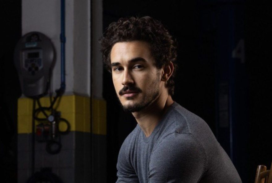 filipe-braganca-e-destaque-como-protagonista-em-coracao-acelerado filipe-braganca-e-destaque-como-protagonista-em-coracao-acelerado