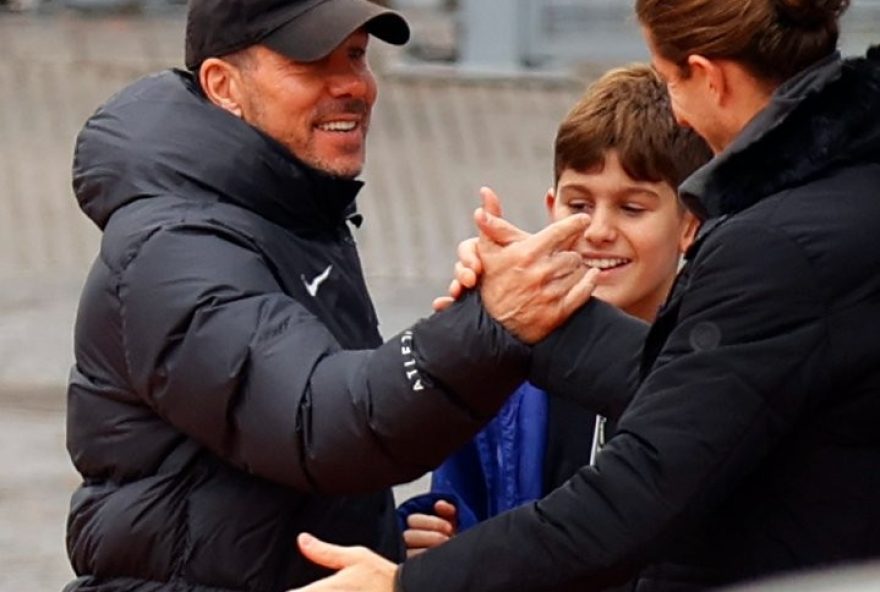 filipe-luis-pode-ser-opcao-no-atletico-de-madrid3F-saiba-mais-sobre-a-situacao-de-simeone-no-clube filipe-luis-pode-ser-opcao-no-atletico-de-madrid3F-saiba-mais-sobre-a-situacao-de-simeone-no-clube