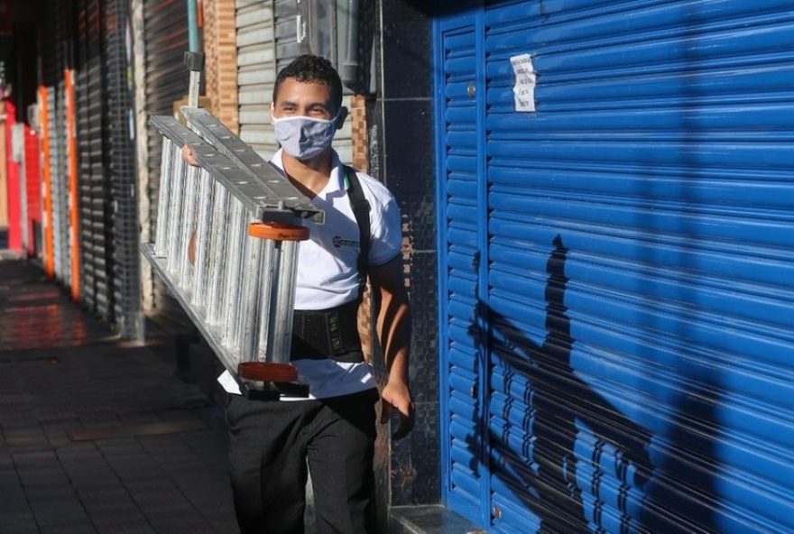 fim-de-ano-no-ceara3A-mais-de-5-mil-oportunidades-para-autonomos-em-2025