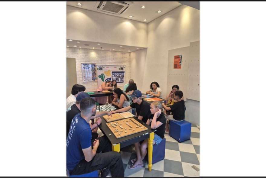 fim-de-semana-com-jogos-e-orquideas-no-patio-limeira-shopping fim-de-semana-com-jogos-e-orquideas-no-patio-limeira-shopping