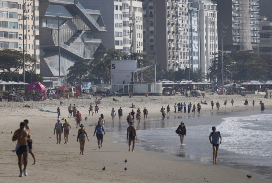 fim-de-semana-no-rio-de-janeiro3A-adeus-ao-veranico-com-temperaturas-de-ate-35oc-aproveite-o-sol-antes-da-chegada-da-chuva