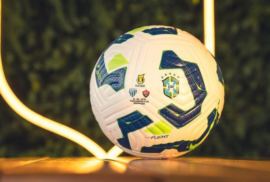 final-da-serie-b-sub-203A-avai-enfrenta-vitoria-na-ressacada-em-busca-do-titulo-inedito-e-garantia-de-acesso-a-serie-a-2026.-venha-torcer