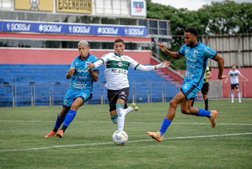 final-da-taca-fpf3A-azuriz-e-cianorte-disputam-vaga-na-copa-do-brasil-em-jogos-emocionantes-e-decisoes-acirradas.-confira-datas-e-horarios final-da-taca-fpf3A-azuriz-e-cianorte-disputam-vaga-na-copa-do-brasil-em-jogos-emocionantes-e-decisoes-acirradas.-confira-datas-e-horarios