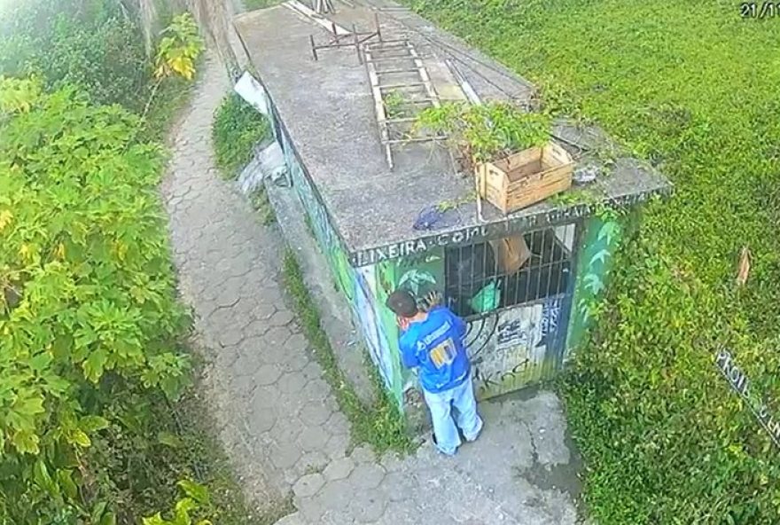 flagra-de-homem-que-matou-mulher-em-trilha-de-florianopolis