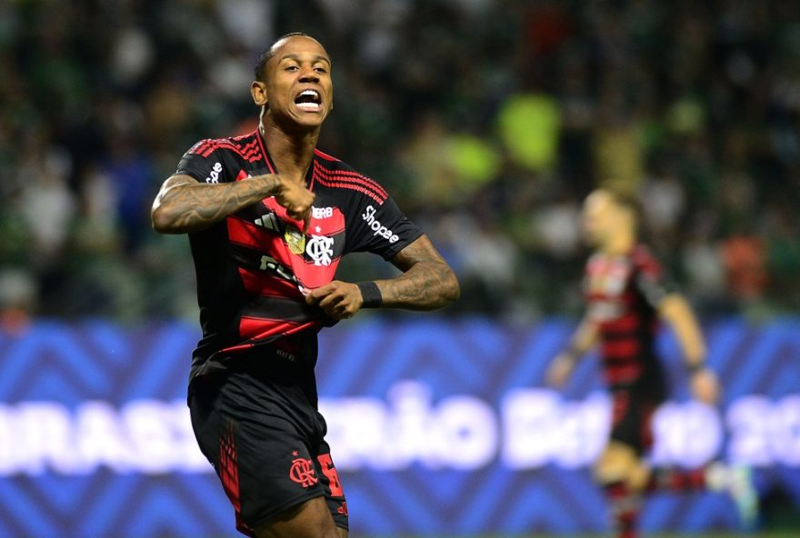 flamengo-aguarda-proposta-oficial-do-wolverhampton-por-wallace-yan
