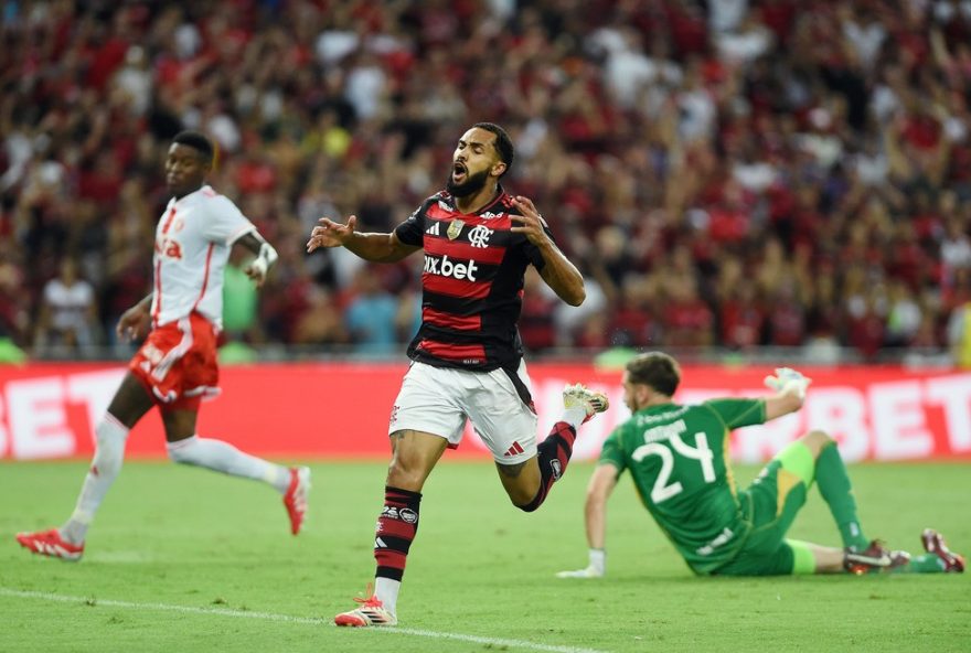 flamengo-avalia-emprestimo-de-juninho-apos-propostas-da-arabia-saudita