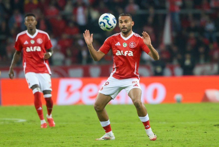 flamengo-cobra-internacional-por-divida-relacionada-a-contratacao-de-thiago-maia3A-inaceitavel