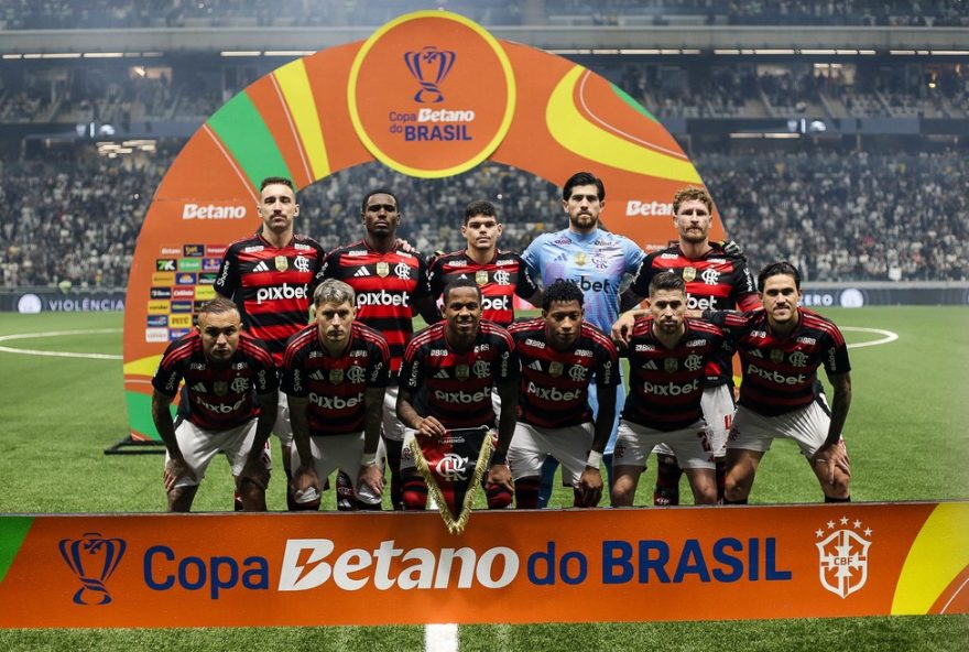 flamengo-e-eliminado-da-copa-do-brasil-e-foca-em-lideranca-do-brasileirao3A-analise-do-desempenho-recente-e-projecoes-para-a-temporada