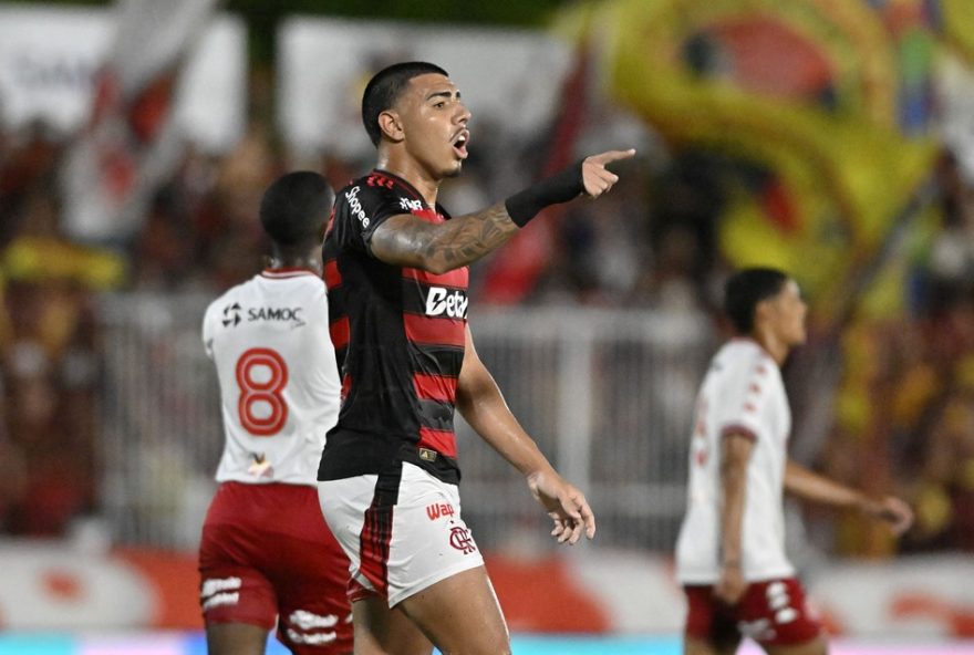 flamengo-negocia-transferencia-de-zagueiro-iago-para-orlando-city3A-novos-desafios-e-oportunidades-no-futebol-internacional flamengo-negocia-transferencia-de-zagueiro-iago-para-orlando-city3A-novos-desafios-e-oportunidades-no-futebol-internacional